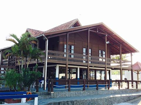 Iate Clube Pontal do Sul